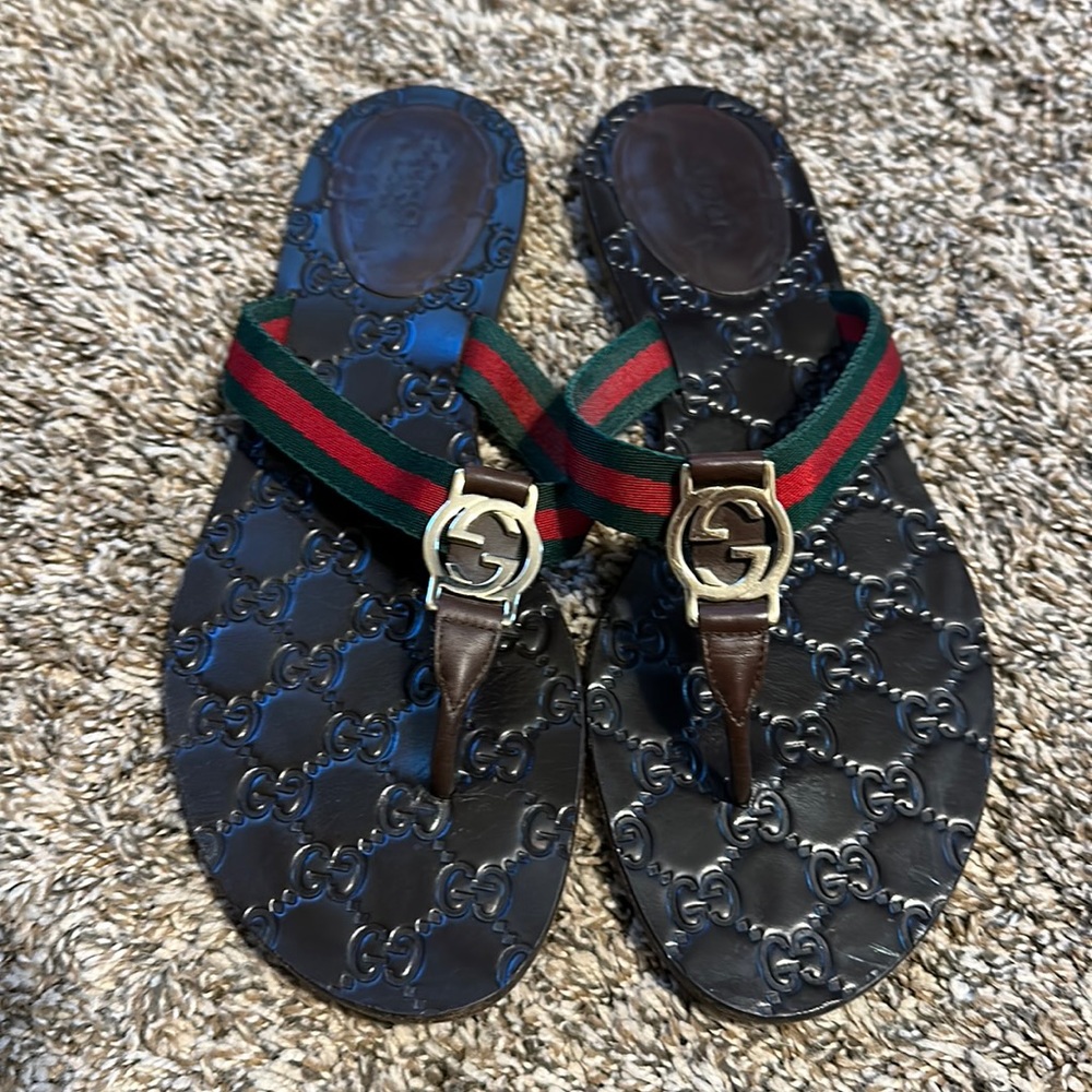 Gucci sandals